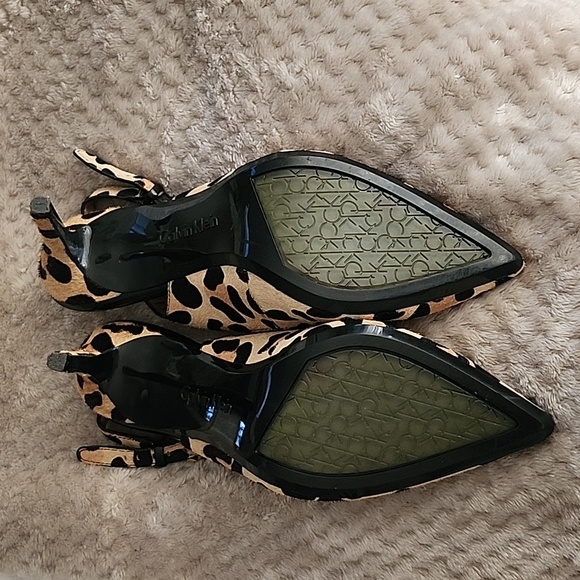 Calvin Klein Cheetah Print Heels Size 5.5 - Picture 4 of 7